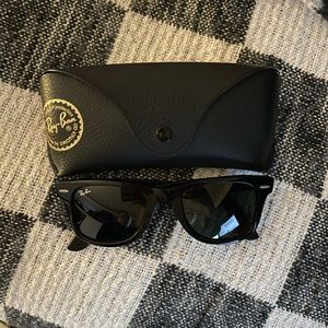 Ray-Ban Original Wayfare Black Sunglasses